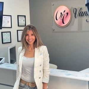 Meet your Posher, Mariela